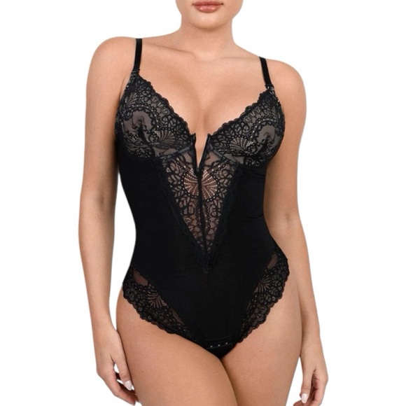 Popilush Shapewear Lace Deep V-Neck Sculpting Thong Bodysuit Size‎ XXL